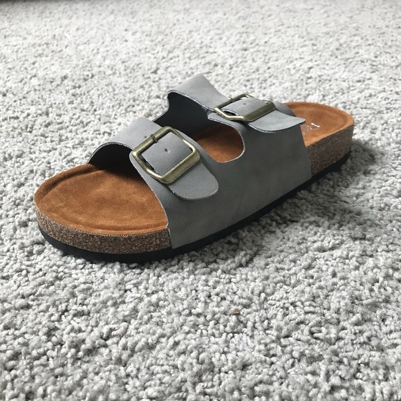 LAST 1🌵 graystrappy buckle slide on sandals brown - Picture 2 of 6